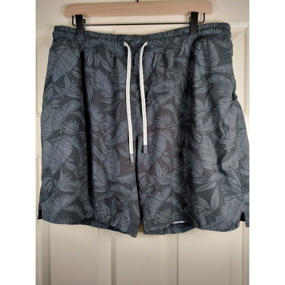 Faherty Shorelite Trunk Mountain Black Leaf Swim Shorts XL